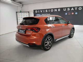 FIAT Tipo 5p 1.0 Cross 100cv